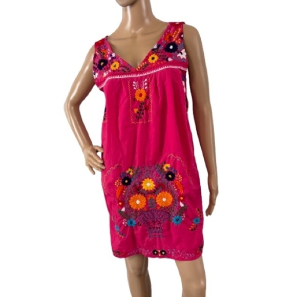Erica Maree Boho Hot Pink Multicolor Embroidered Floral Mini Dress Size M - Picture 1 of 9
